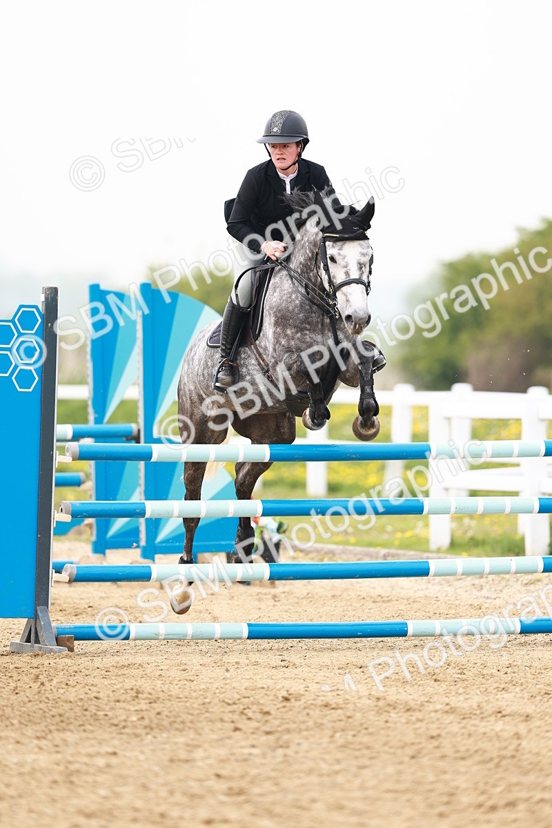  - Class 18 - Senior Newcomers - 1.10m