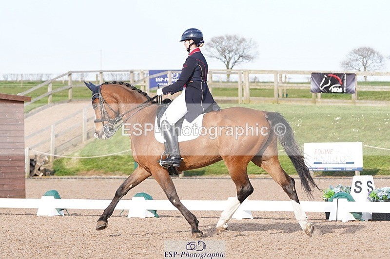 250404-171950-07924 - 147-Anna.Jesty-Grolschstar