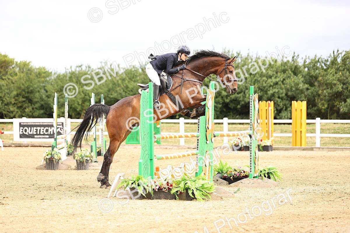 SBM_003066 - Class 21 - Senior Newcomers - 1.10m