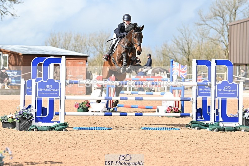 240315A-130835-01147 - Cls 3 Snr Foxhunter