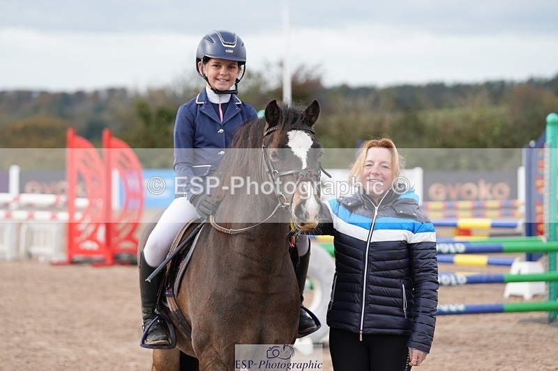 251026-123029-02394 - Cls 4 Pony Winter Novice + 80cm Open