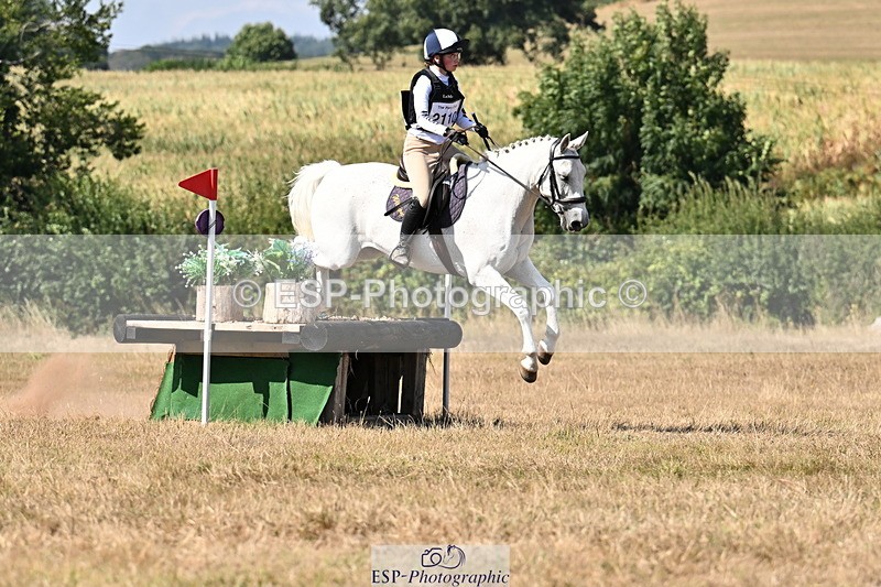 250824A-151358-38704 - 2110-Eliza.Hemphill-Davy