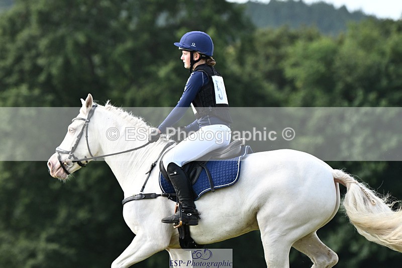 240825X-105934-31252 - 70cm XC 10.00 to 11.00