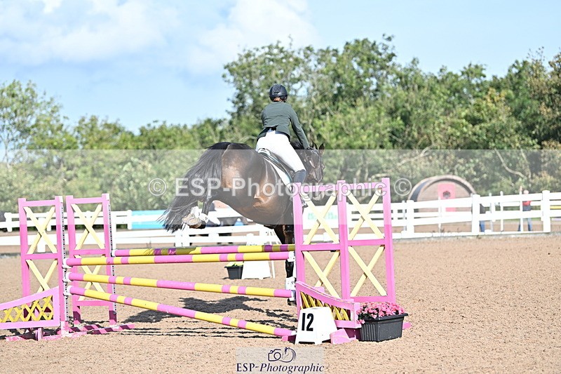 241004A-104905-01379 - Fri 07 Snr Brit Nov & 90cm Open