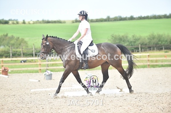 JAC_5701 - CLASS 35:36 NOVICE Test 4 : 6