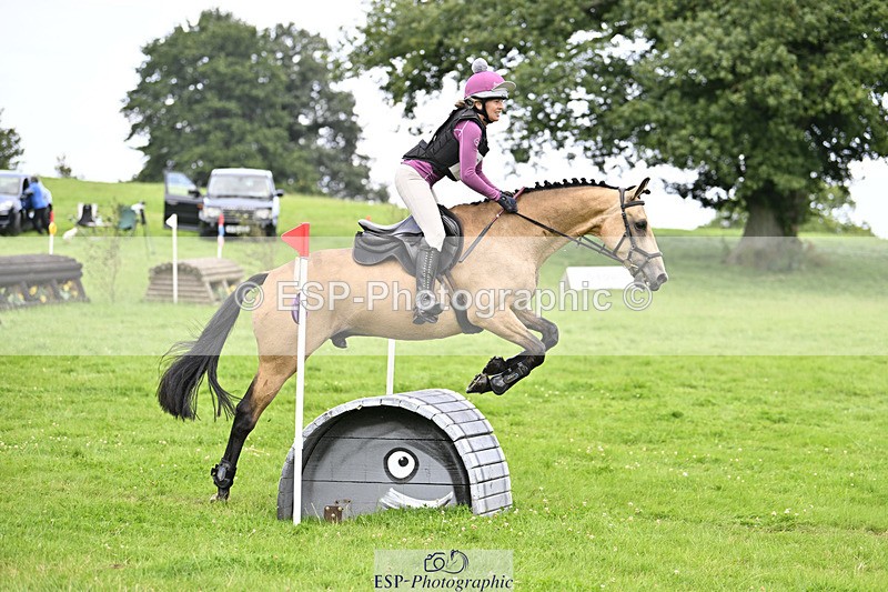 240804-162934-17982 - 619-Fiona_Lewis-BALLYANNY_BUTTONS