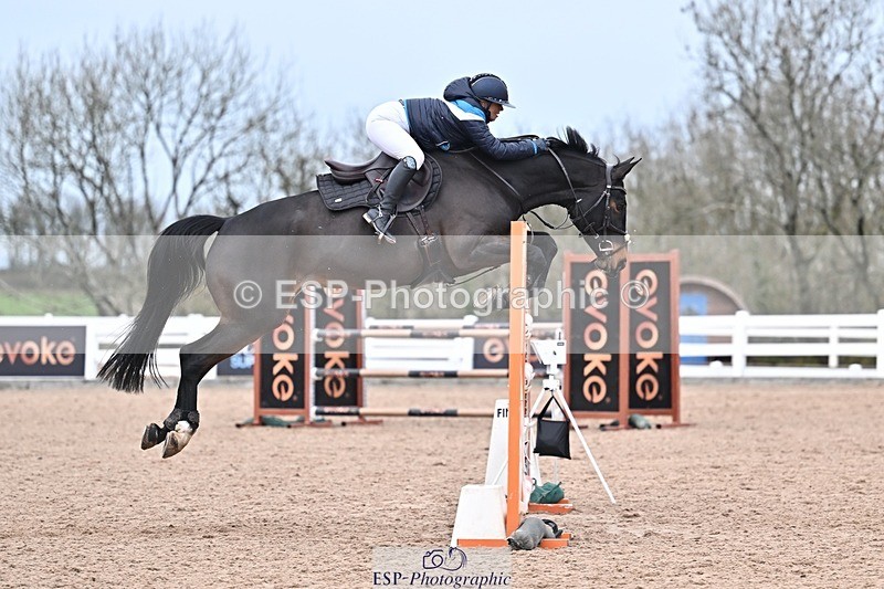 251126-142924-00710 - Cls 6 National 1.30m and 1.40m