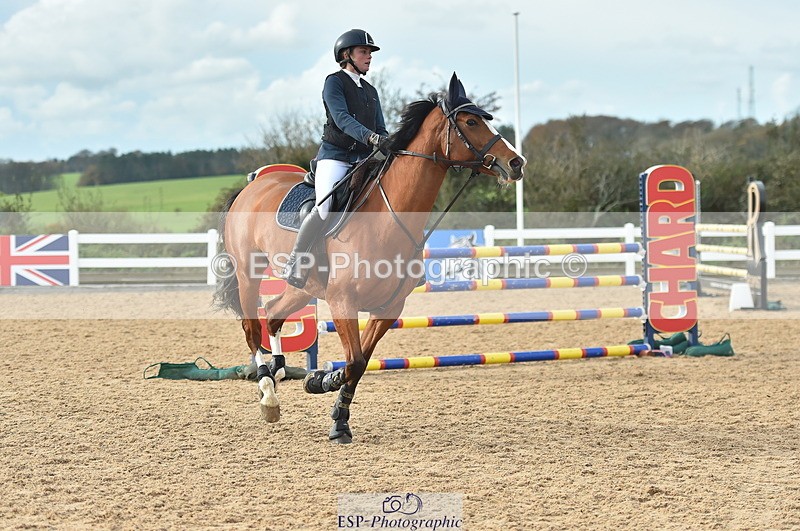 231111A-130536-02039 - Cls 12 Newcomers & 1.10m Open