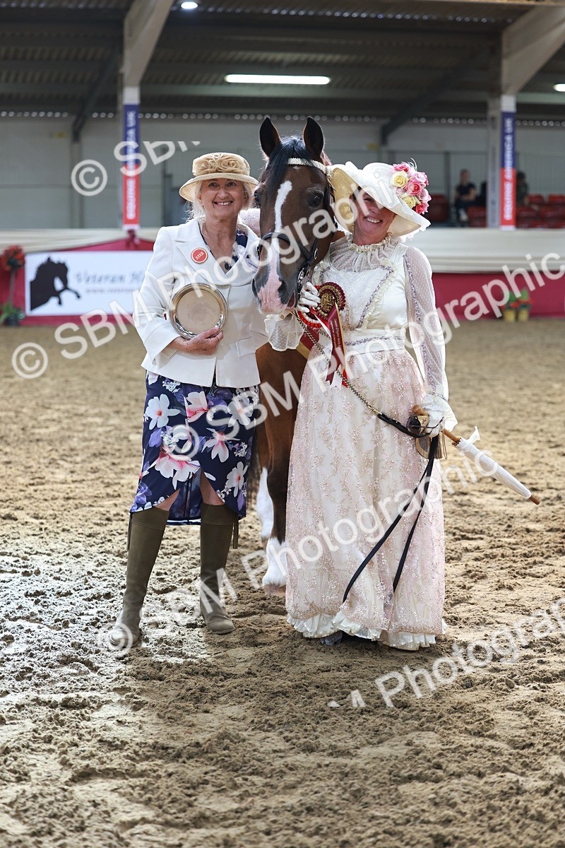 SBM_12128 - Class 103 - IH Costume