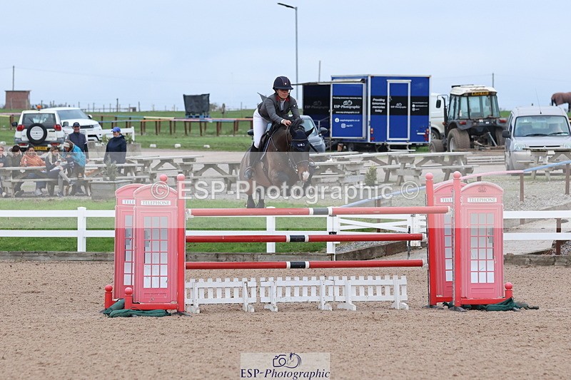 241101A-154132-03086 - FRI Cls 7 Blue Chip Grade B&C Jump Off