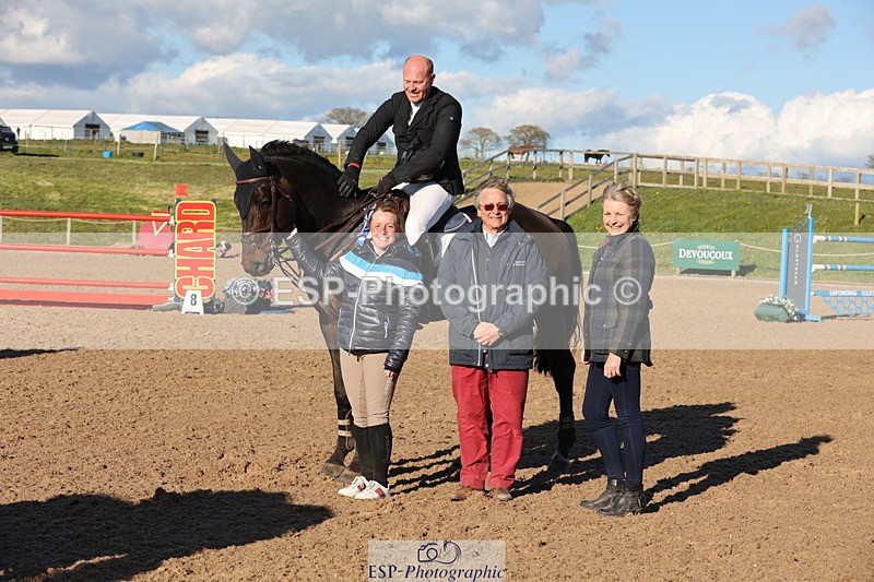 240419A-175823-10013 - Cls 10, 2 Star Big Tour 145cm  Break to End