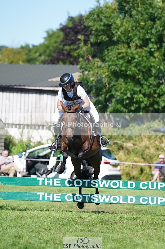 240811A-163350-06332 - 463-