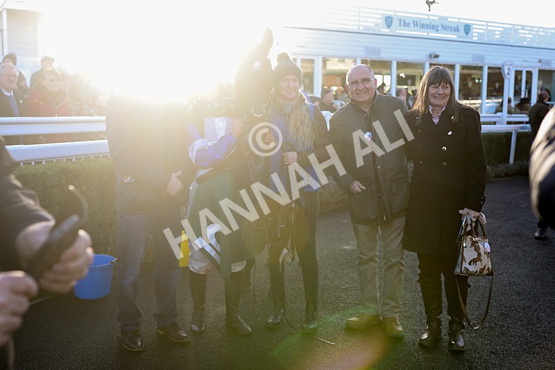 010124-Race 2-Belle Na Bann-3960 - Race 2