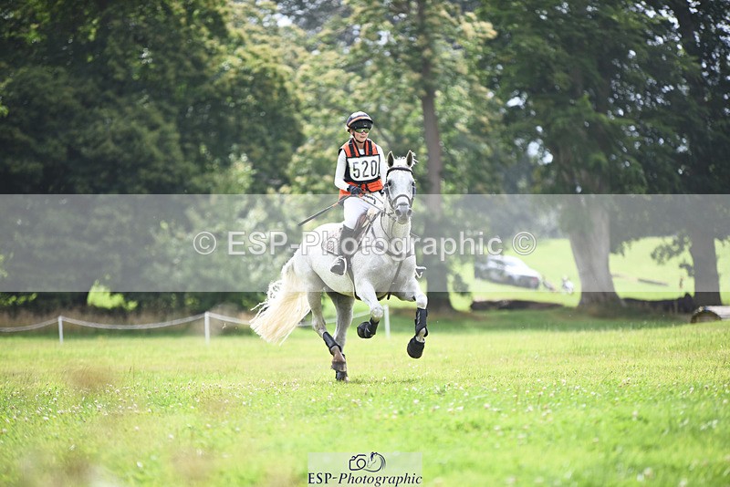 240804-135028-14703 - 520-Honor_Redhouse-GAGA_LADY