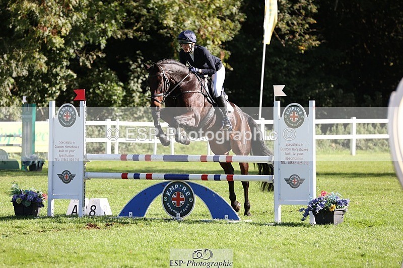 231022-111052-25005 - 645-COOLEY.CORPELLO-Francesca.Swallow-TrotUp+SJ