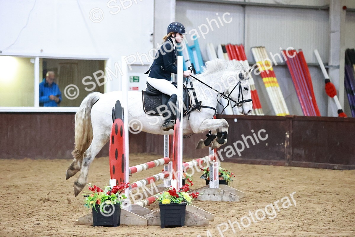 SBM_000096 - Class 1 - Pony Intro 70cm