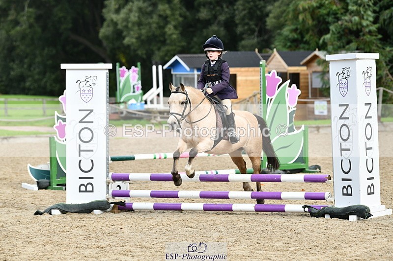 251004A-121919-00985 - Classes 4 & 5 50cm