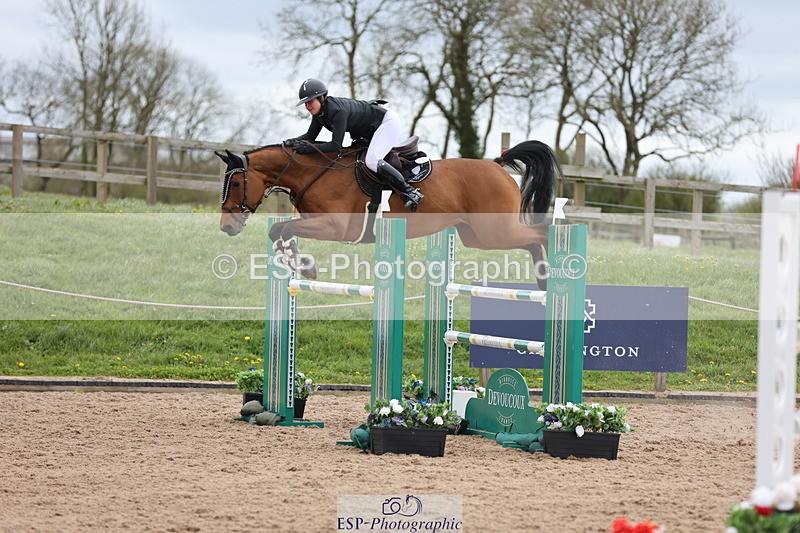 240419A-104821-06224 - Cls 2, 2 Star Small Tour 1.30m