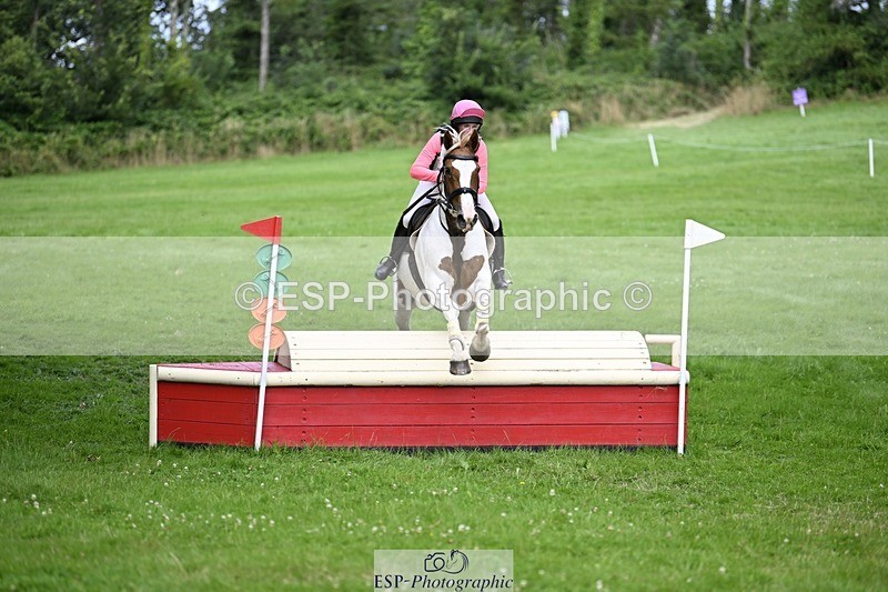 240803-144054-08257 - 162-Susan-Joy_Keeping-WARPAINT