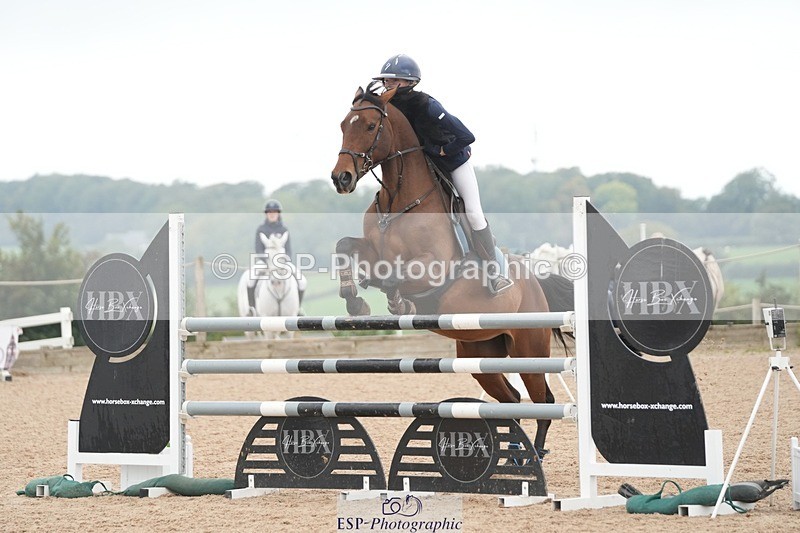 250920-122427-01257 - Cls 10 Pony Foxhunter and 1.10m