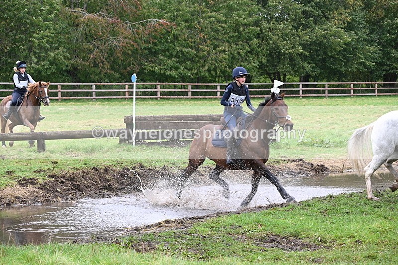 WJ6_8198 - Time at Photographer 13:49 to 14:15