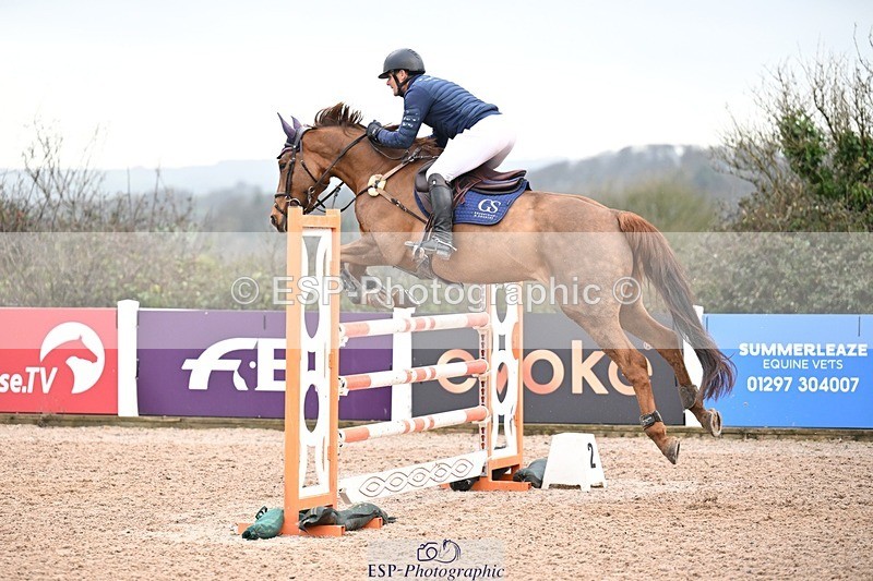 251206-134533-01172 - Cls 13 Snr Foxhunter and 1.20m