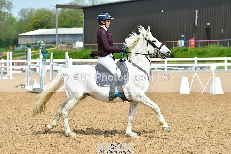 230514A-134255-03030 - Cls 25 Pony Foxhunter & 1.10m Open