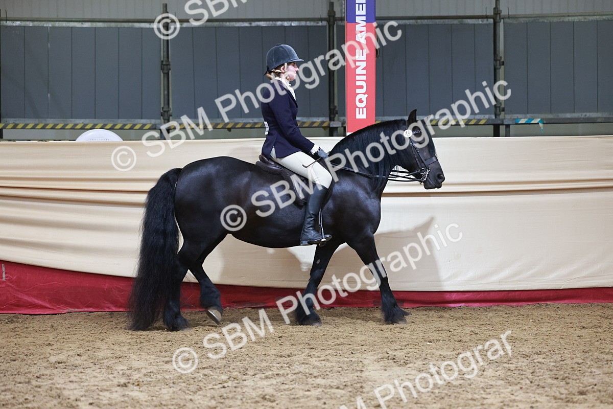 SBM_18690 - Class 952 - M&M Ridden Supreme Final