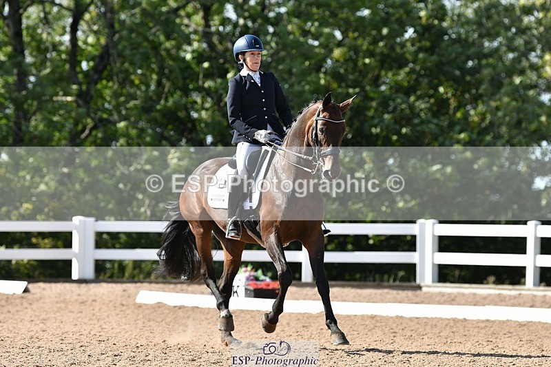 250906-153054-04318 - 114-Kate.McGeeM.Obarma