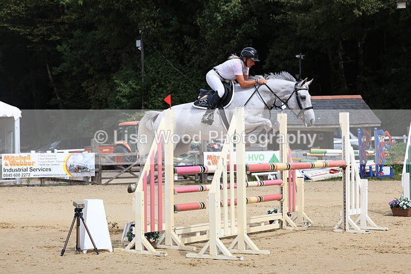 3E7A4114 - Class 7: Senior Newcomers/1.10m open
