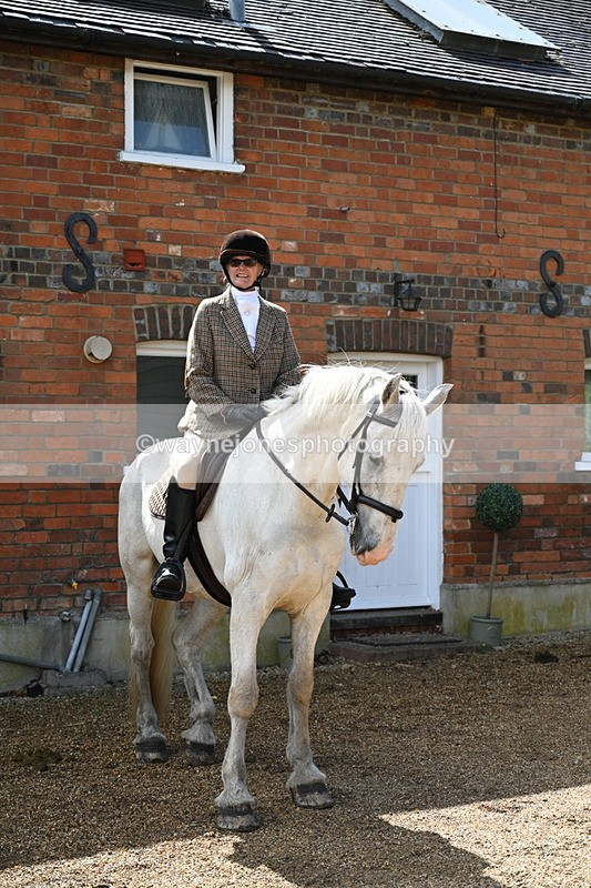 WJ7_7105 - Berks & Bucks at Blandy’s Farm 31-08-25