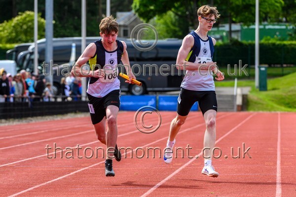 Relays25-927837 - Track Male Set Three