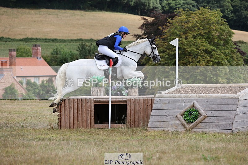 250802A-124347-03604 - A-029-Jessica.Saunders-RATHLEE.OG