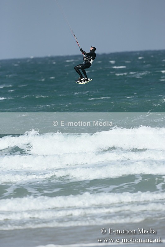 KS 020413-259 - Kite Surfing