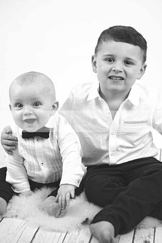 Family Photoshoot Millie Loves Louis Photography 34 - Family Photoshoots