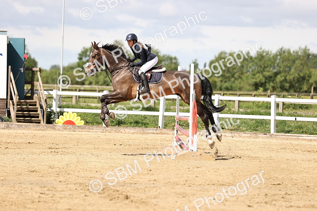 SBM_002203 - Class 9 - Senior British Novice - 90cm