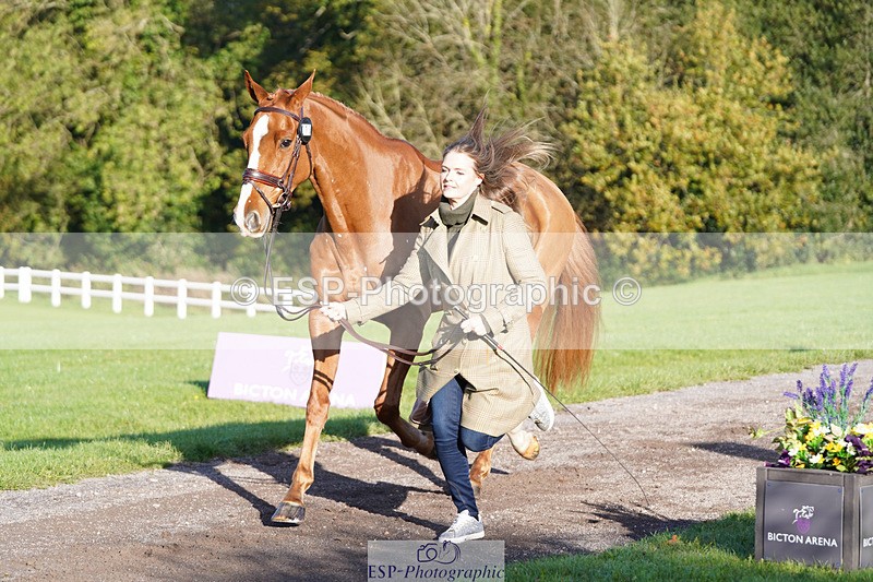 241026-101834-11764 - 010-Julia.Norman-SCOTCH.ON.THE.ROCK'Z