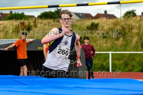 ComMast25-912188 - Field Male Set Two