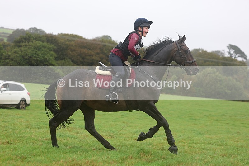 3E7A1938 - Class 4: 80cm: Box