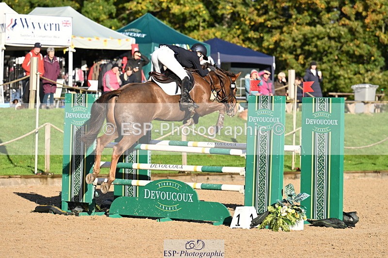 251024A-095450-06277 - B-124-Sophie.Lamb