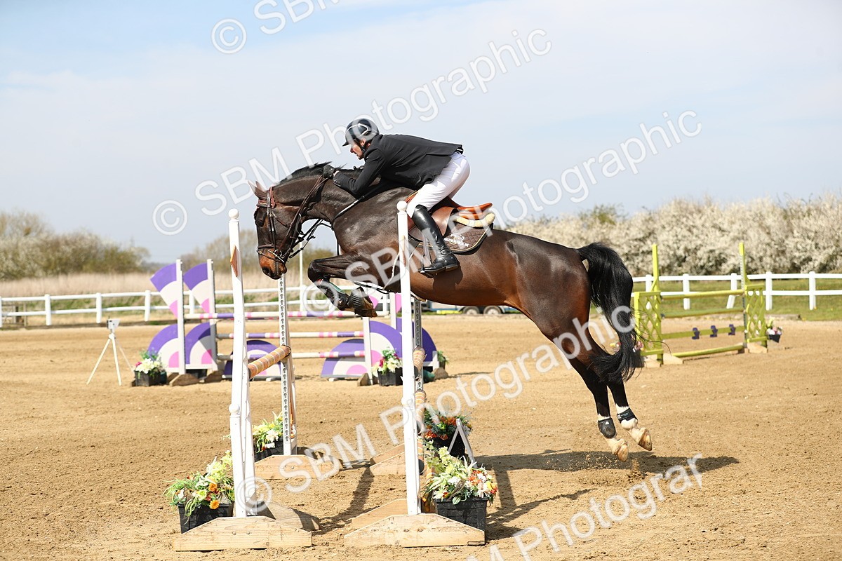 SBM_002571 - Class 10 - Senior Newcomers - 1.10m