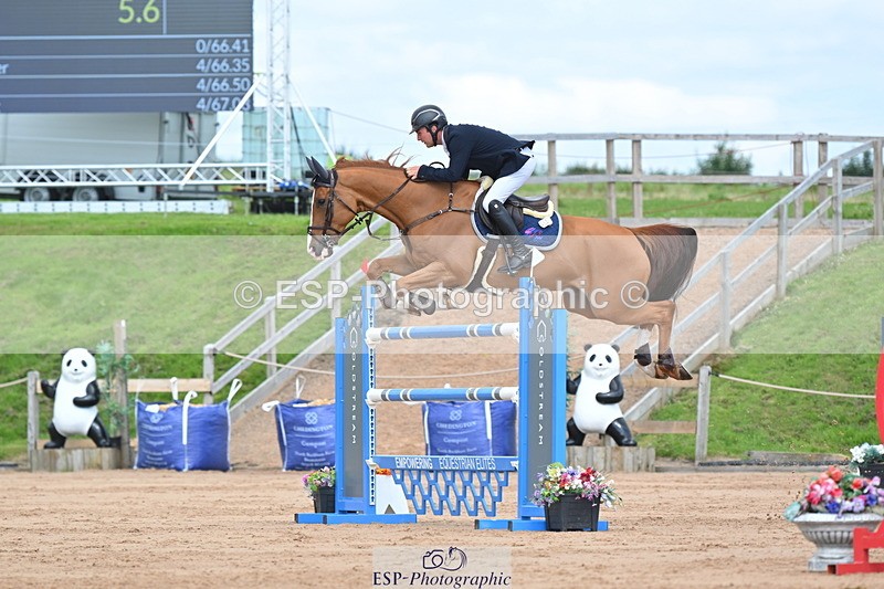 230721A-155403-07485 - Cls 10, 2 Star Big 1.45m Start to break