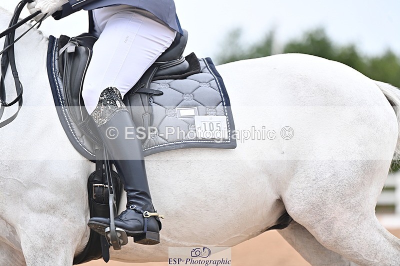 240815A-122924-00981 - 105-PAULA.LEE-Deseado.Santo