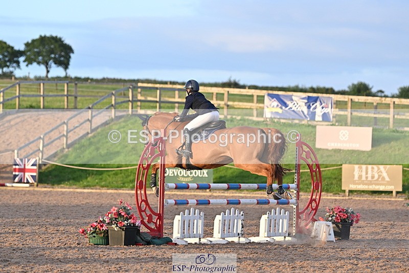 240628A-204854-02072 - Cls 8 Children on Horses 1.05m