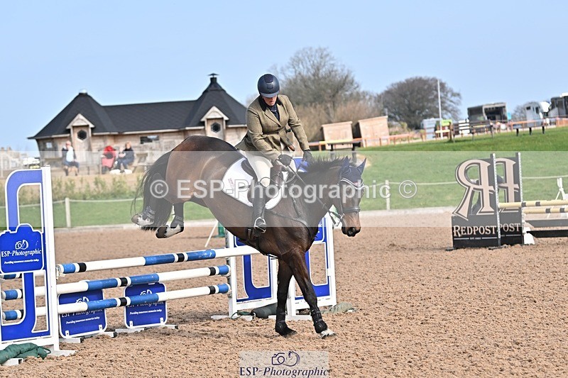 250326-100327-00114 - Cls 1 British Novice and 90cm