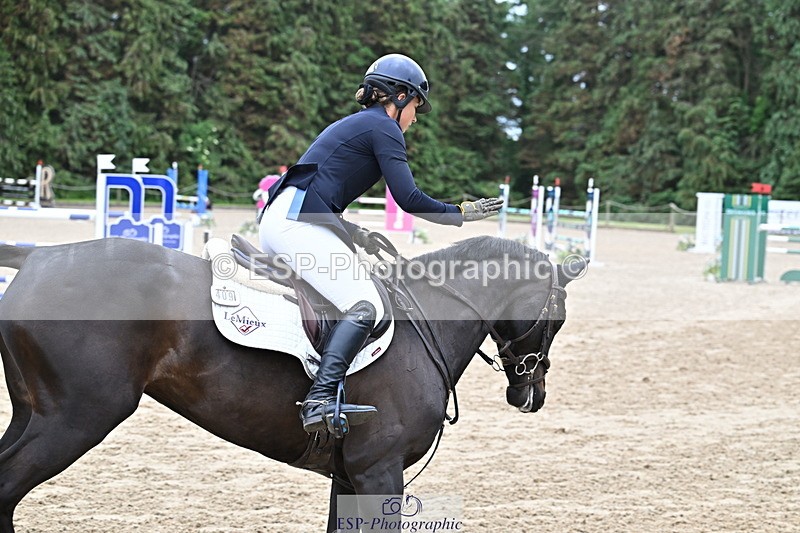 250524A-131238-11319 - D-409-Kirsty.Chabert-HERALDIKS.GIRL.OPPOSITION