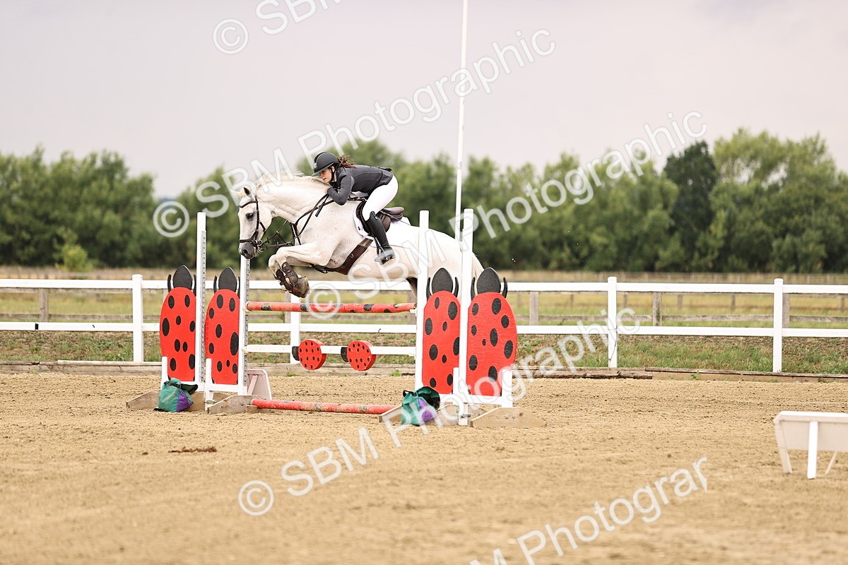 SBM_026304 - Class 12 - Amateur Championship Qualifier 1.05m