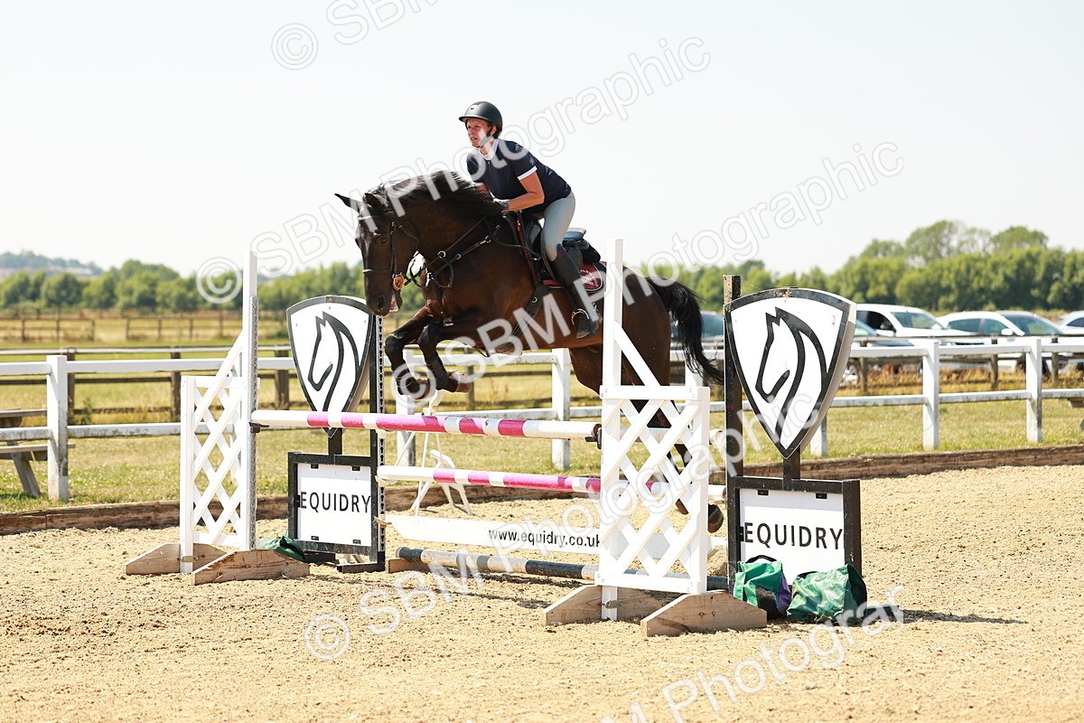 SBM_001522 - Class 4 - Senior Newcomers - 1.10m