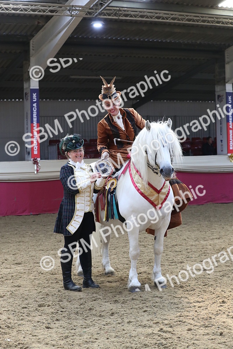 SBM_11608 - Class 105 Ridden Costume- Side Saddle