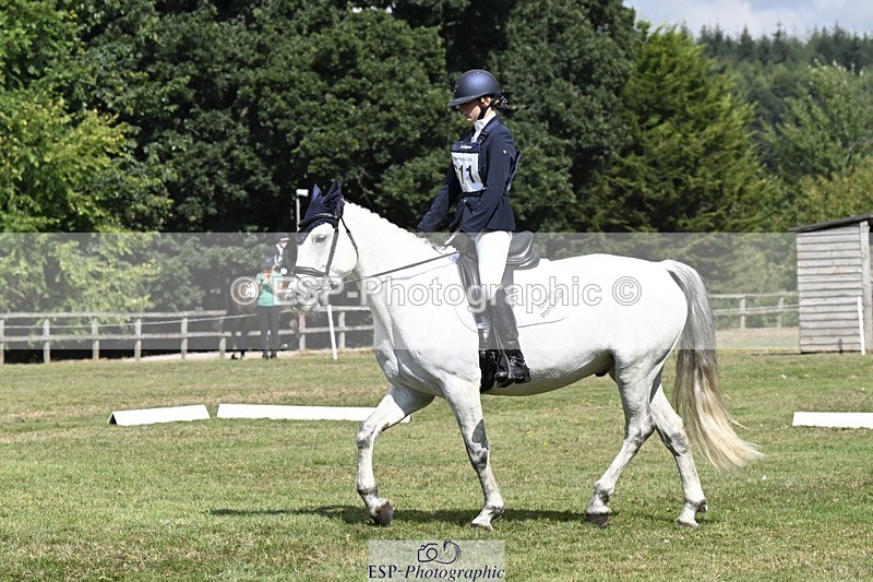 250822A-113310-22271 - DR 11.00 to 12.00